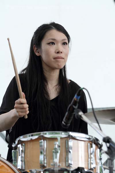 NISENNENMONDAI - 2014-06-08 - PARIS - Parc de la Villette - Sayaka Himeno